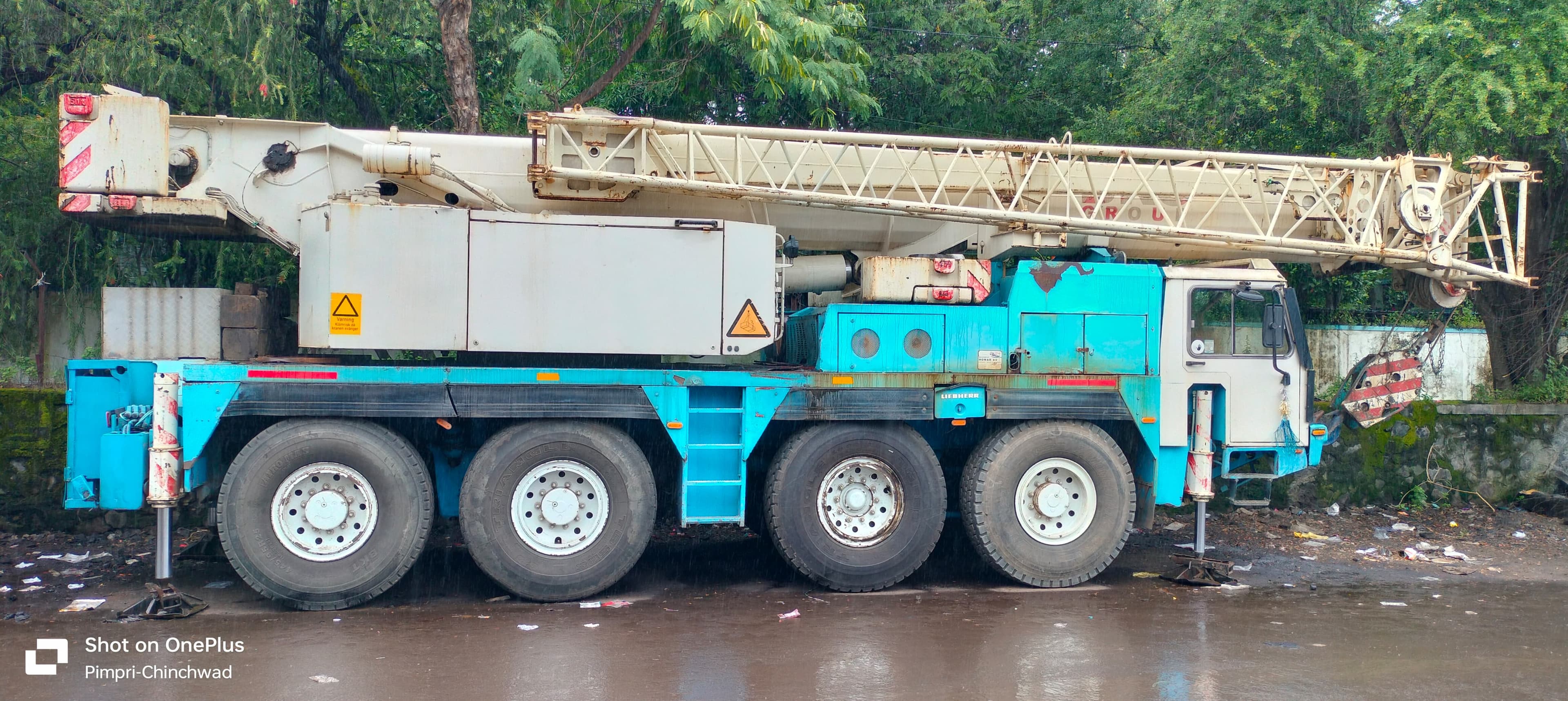 Heavy lift operation