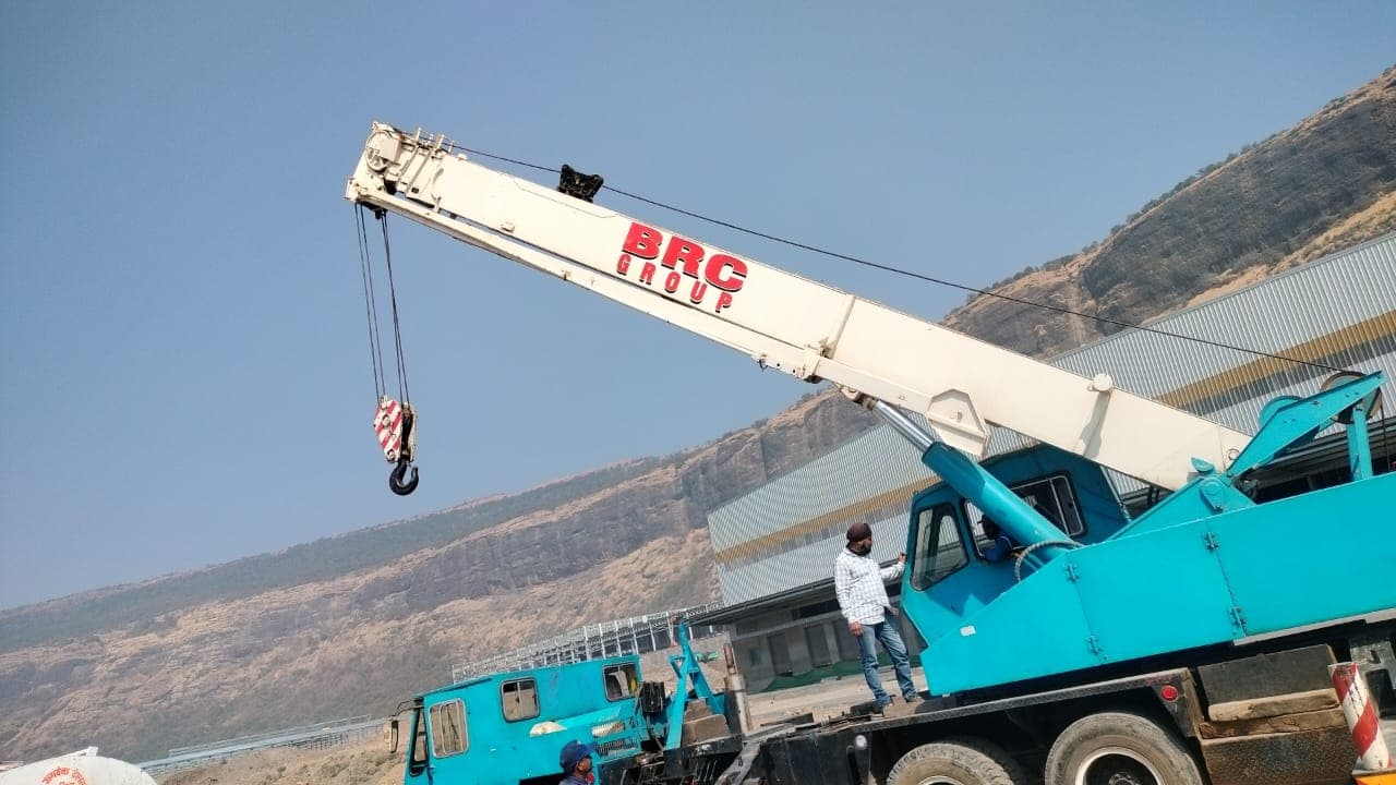 Heavy lift operation